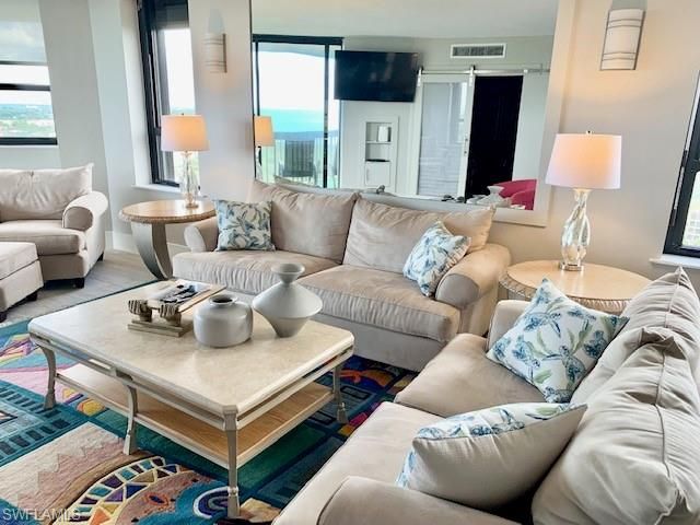 6001 Pelican Bay BLVD 1706, Naples, FL 34108