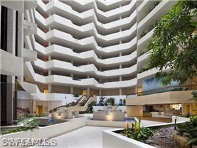 6001 Pelican Bay BLVD 1706, Naples, FL 34108