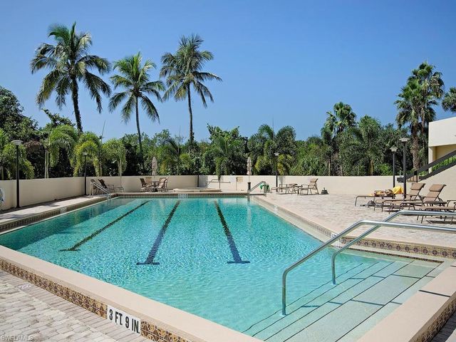 6001 Pelican Bay BLVD 1706, Naples, FL 34108
