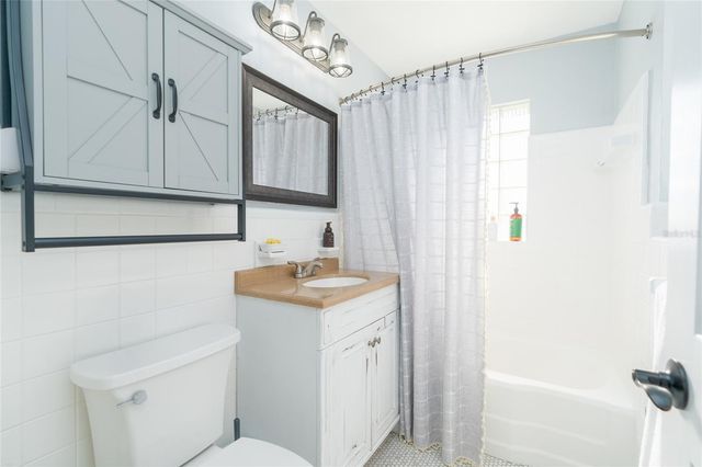 1212 MAGNOLIA STREET, New Smyrna Beach, FL 32168