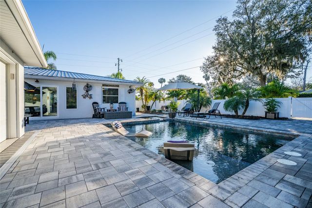 1212 MAGNOLIA STREET, New Smyrna Beach, FL 32168