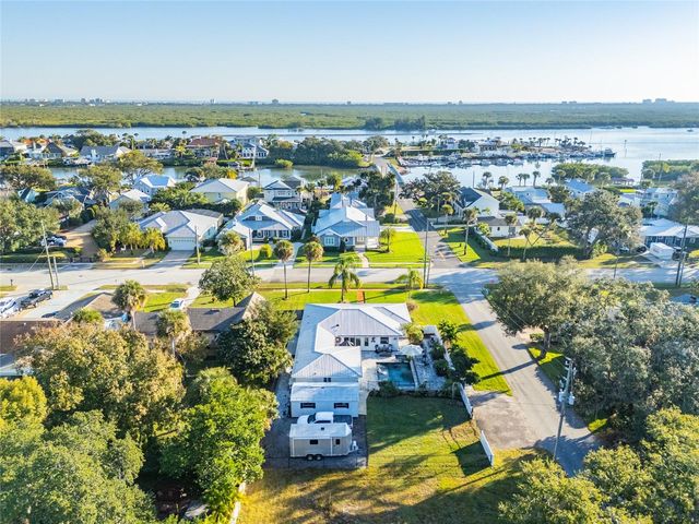 1212 MAGNOLIA STREET, New Smyrna Beach, FL 32168