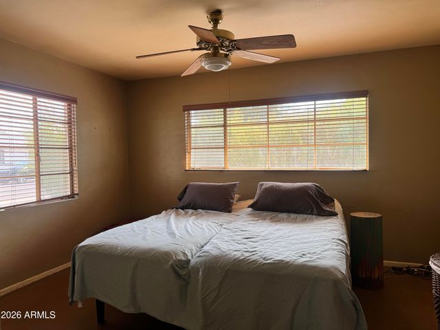 8207 E VERNON Avenue, Scottsdale, AZ 85257