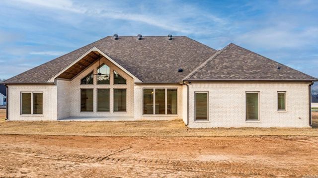 3 Republican Loop, Greenbrier, AR 72058