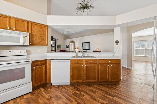 30816 MIDTOWN COURT, Wesley Chapel, FL 33545