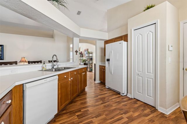 30816 MIDTOWN COURT, Wesley Chapel, FL 33545