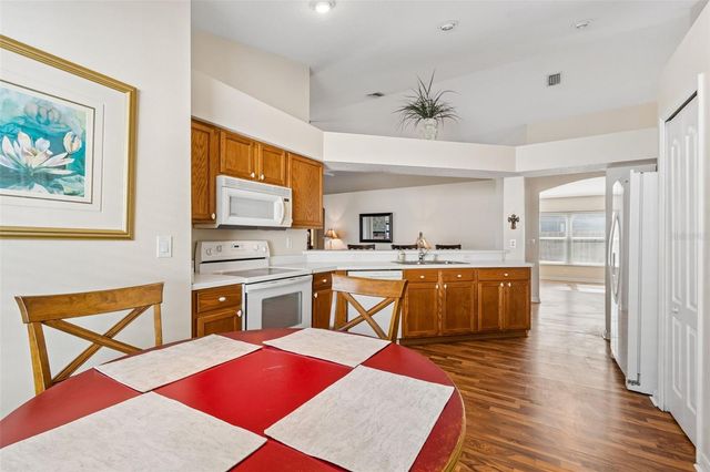 30816 MIDTOWN COURT, Wesley Chapel, FL 33545