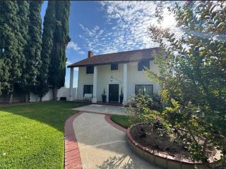 203 Tanforan, Diamond Bar, CA 91765