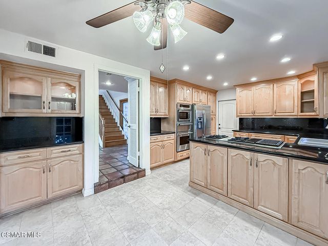 1902 Stonesgate Street, Westlake Village, CA 91361