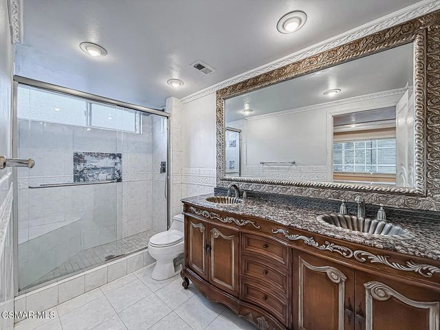1902 Stonesgate Street, Westlake Village, CA 91361