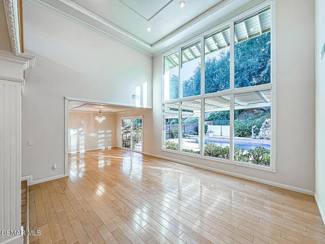 1902 Stonesgate Street, Westlake Village, CA 91361