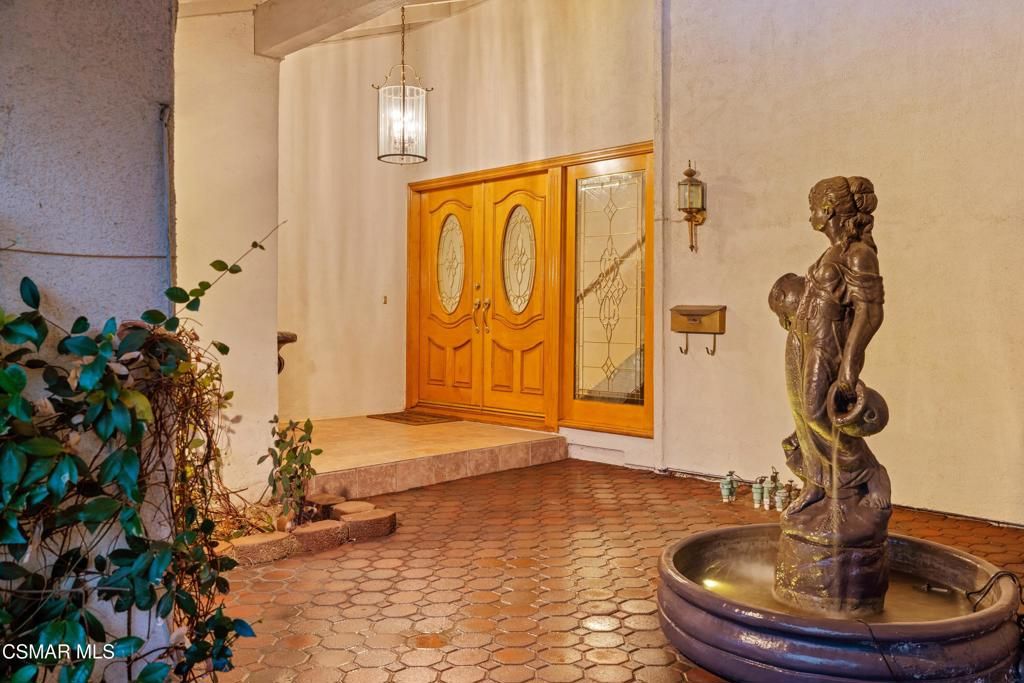 1902 Stonesgate Street, Westlake Village, CA 91361 — photo 5