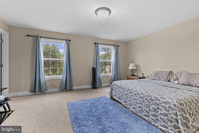 828 SPRING ROCK CT, Mechanicsburg, PA 17055