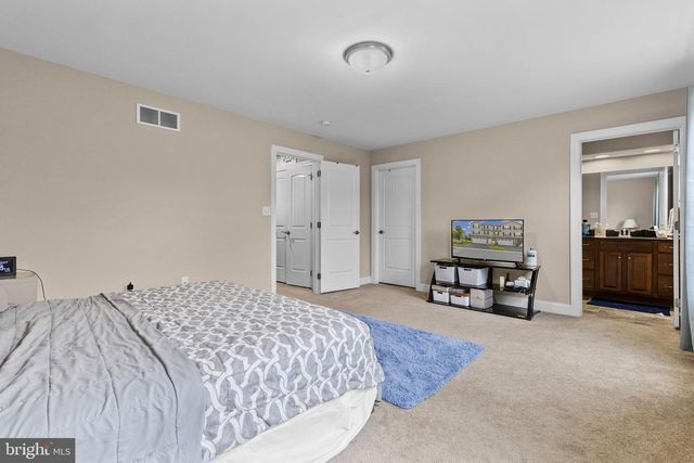 828 SPRING ROCK CT, Mechanicsburg, PA 17055