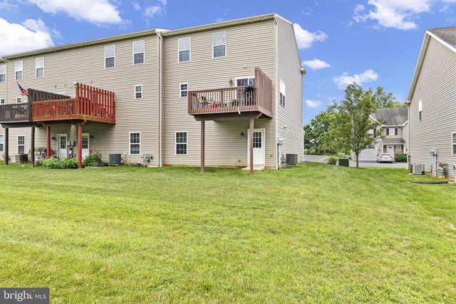 828 SPRING ROCK CT, Mechanicsburg, PA 17055