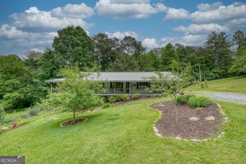 399 Pack Creek Road, Blue Ridge, GA 30513