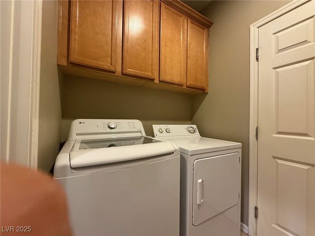 2416 Jubilance Point Court, North Las Vegas, NV 89032