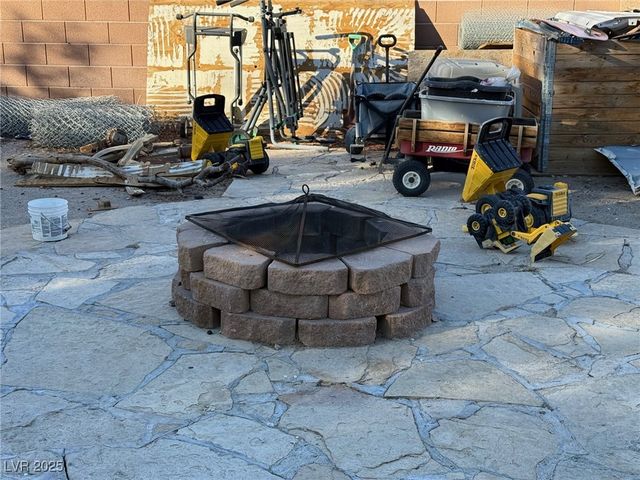 2416 Jubilance Point Court, North Las Vegas, NV 89032