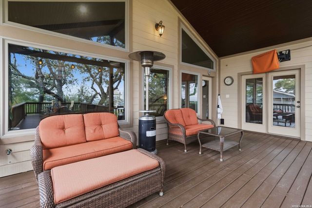 785 LAKE FRST, Canyon Lake, TX 78133