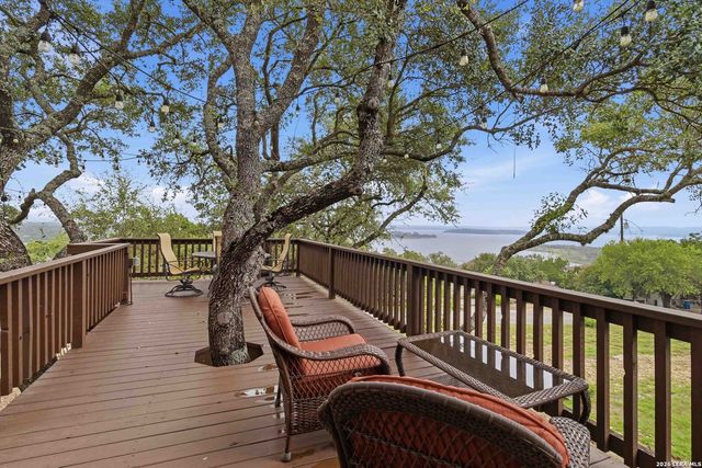 785 LAKE FRST, Canyon Lake, TX 78133