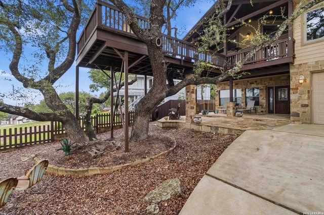785 LAKE FRST, Canyon Lake, TX 78133