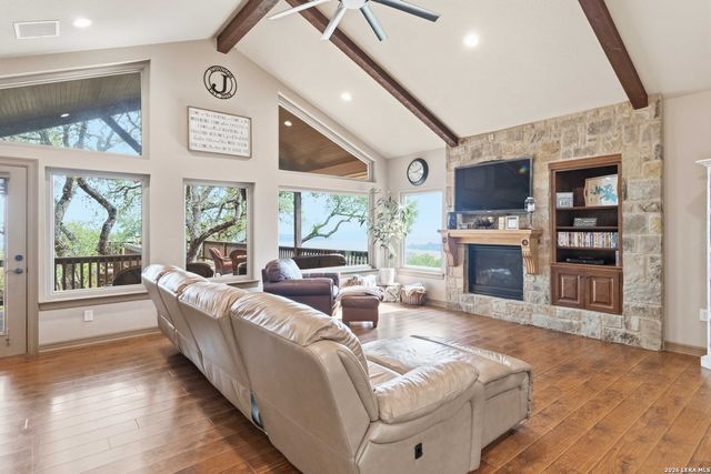 785 LAKE FRST, Canyon Lake, TX 78133