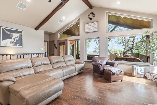 785 LAKE FRST, Canyon Lake, TX 78133