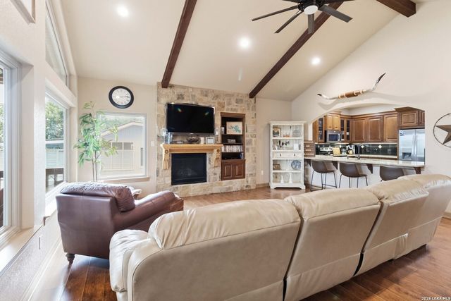 785 LAKE FRST, Canyon Lake, TX 78133