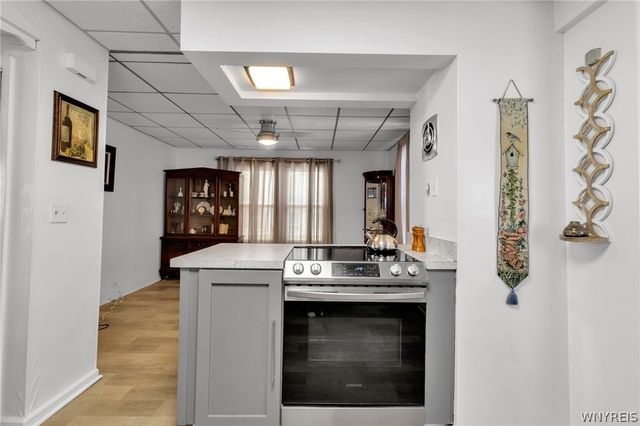 2830 Macklem Avenue, Niagara Falls, NY 14305