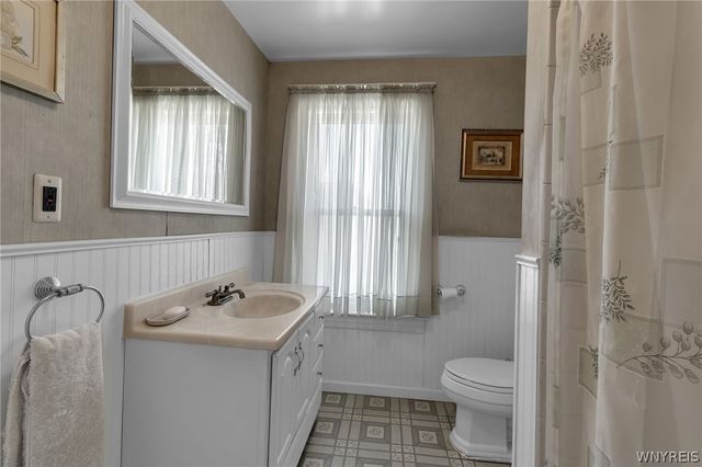 2830 Macklem Avenue, Niagara Falls, NY 14305