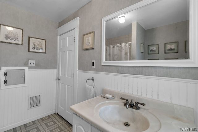 2830 Macklem Avenue, Niagara Falls, NY 14305