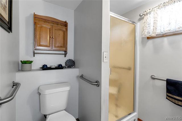 2830 Macklem Avenue, Niagara Falls, NY 14305