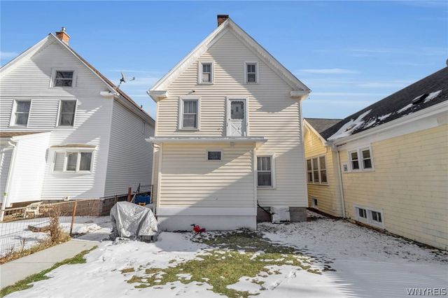 2830 Macklem Avenue, Niagara Falls, NY 14305