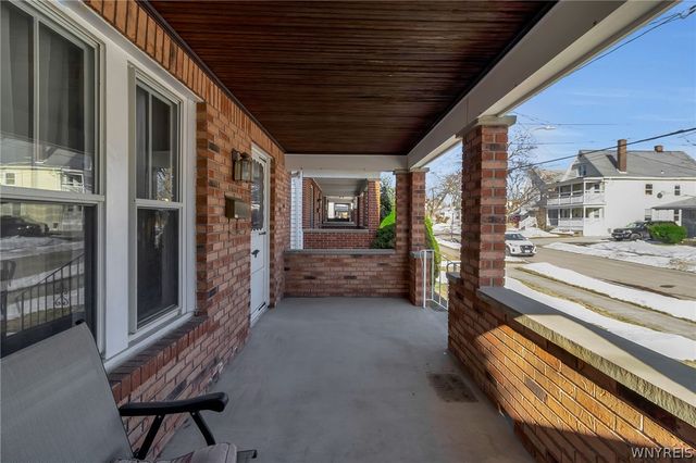 2830 Macklem Avenue, Niagara Falls, NY 14305