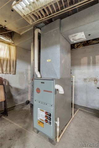 2830 Macklem Avenue, Niagara Falls, NY 14305