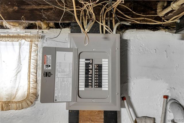 2830 Macklem Avenue, Niagara Falls, NY 14305