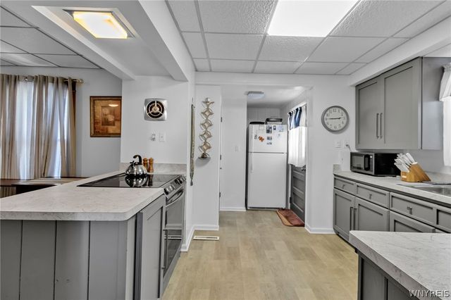 2830 Macklem Avenue, Niagara Falls, NY 14305