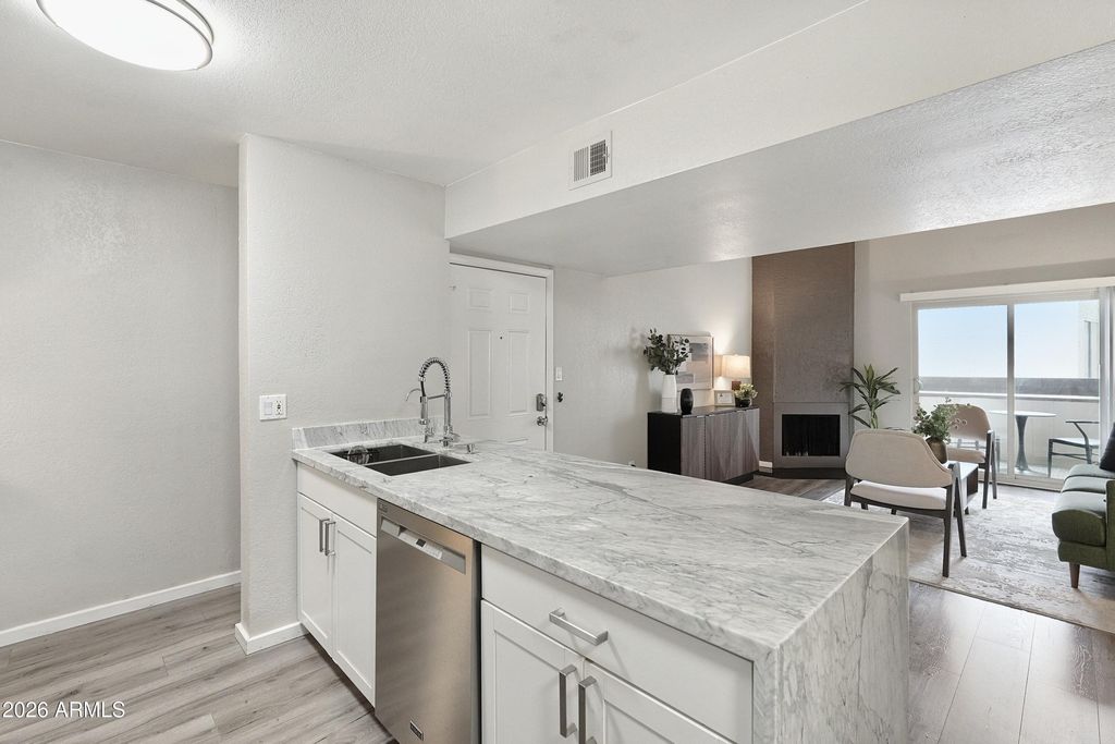 2938 N 61ST Place 227, Scottsdale, AZ 85251 — photo 4