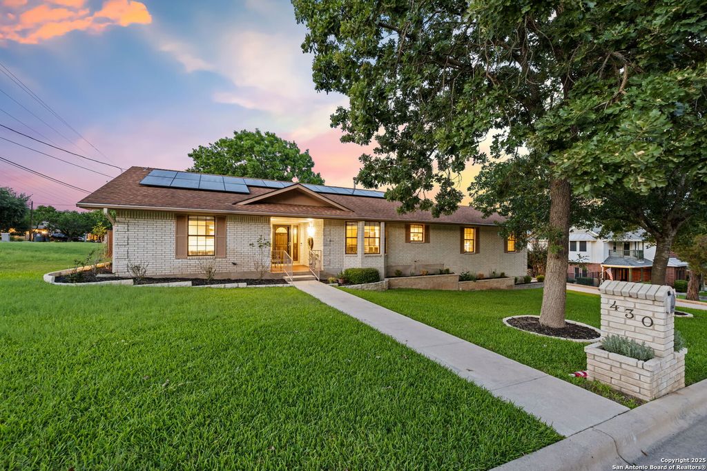 430 Marymont Dr, New Braunfels, TX 78130
