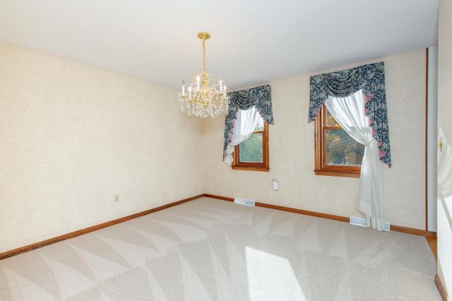 5 Jake Drive, Nashua, NH 03063