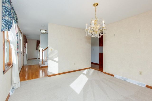 5 Jake Drive, Nashua, NH 03063