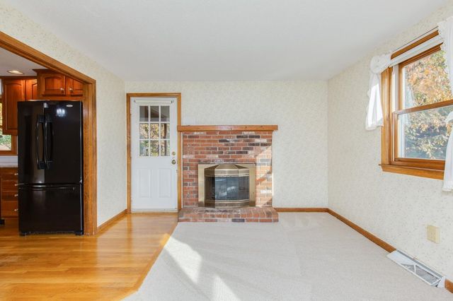 5 Jake Drive, Nashua, NH 03063