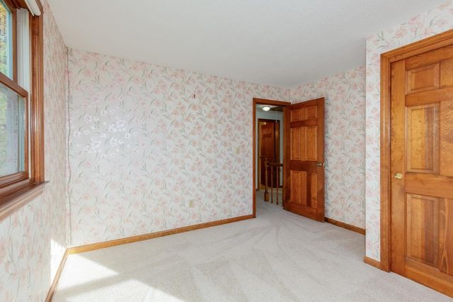 5 Jake Drive, Nashua, NH 03063