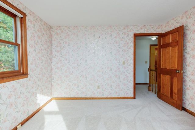 5 Jake Drive, Nashua, NH 03063
