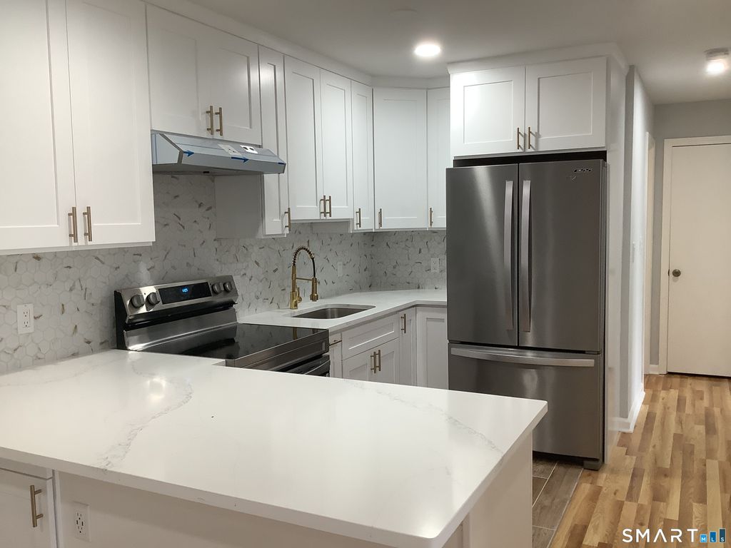 49 Taylor Street 109, Stamford, CT 06902