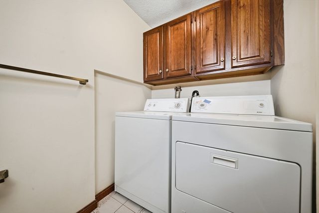 C26 Scotty Hollow Dr C26, Chelmsford, MA 01863