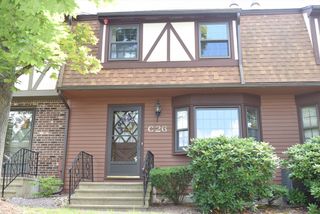 C26 Scotty Hollow Dr C26, Chelmsford, MA 01863
