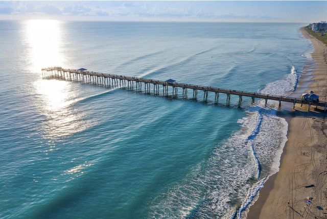 320 Fern Street, Jupiter, FL 33458