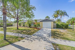 320 Fern Street, Jupiter, FL 33458