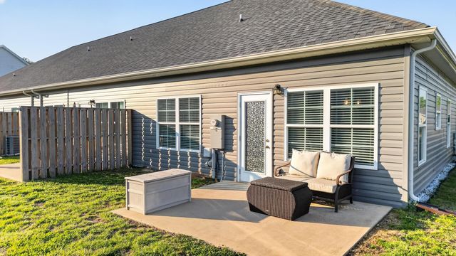 200 Bellingham Cove NE, Cleveland, TN 37312